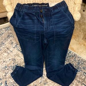 American Eagle Jegging Jogger (jeans material) size 4